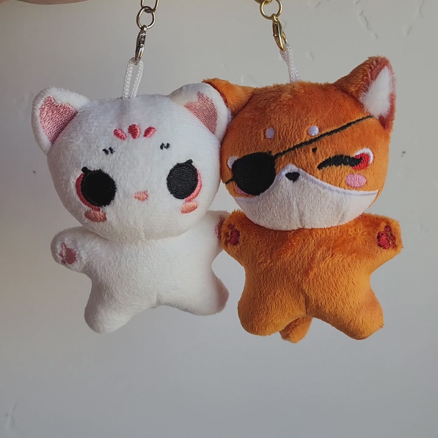 Heavenly Cuties Magnetic Plush Keychain Set